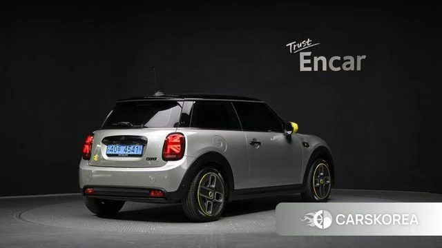Mini Cooper Electric id 3883445 из Кореи 12