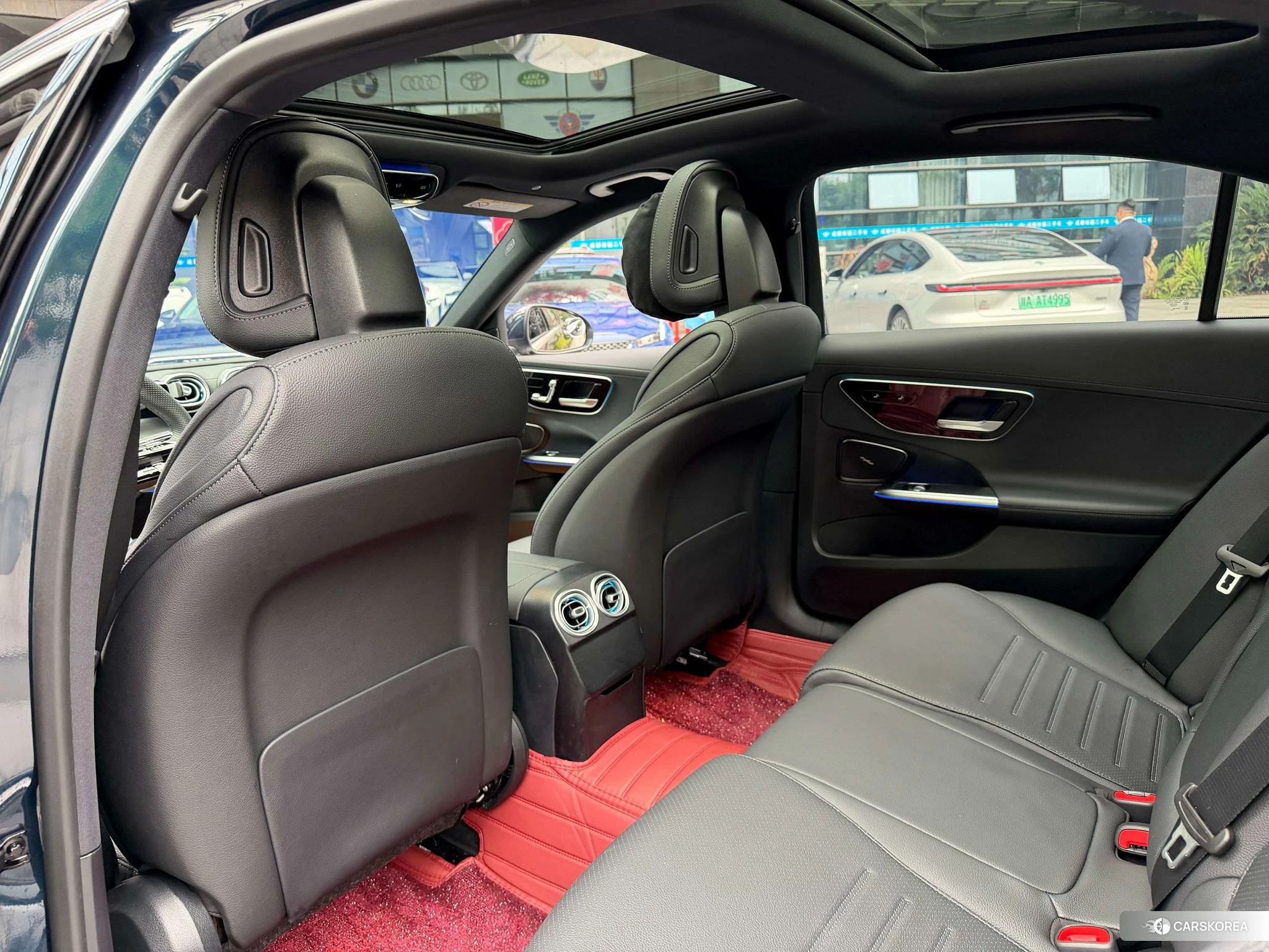 Mercedes-Benz Class C 2023 Черный из Китая, фото 4