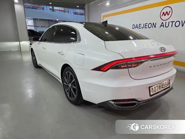 Hyundai The New Grandeur IG id 3396095 из Кореи 12