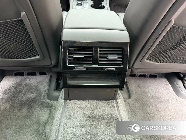 Volkswagen Touareg id 4271071 из Китая 12