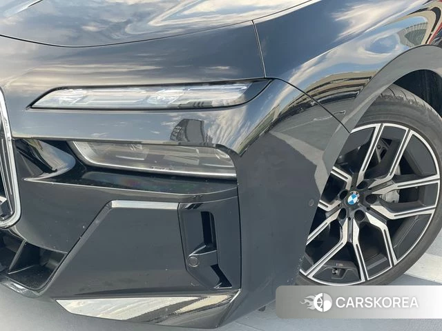 BMW 7 Series (G70) id 4329316 из Кореи 10