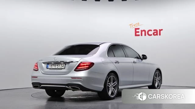 Mercedes-Benz E-Class W213 id 4581745 из Кореи 12