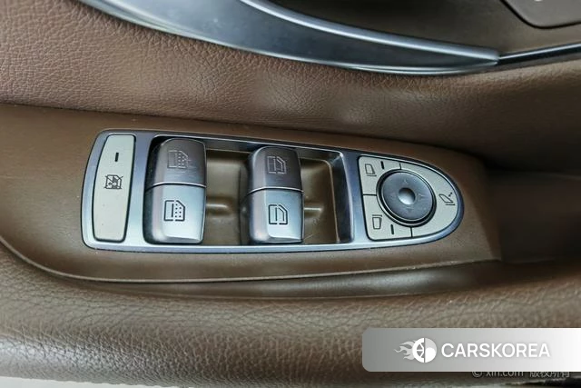 Mercedes-Benz E-class id 4265337 из Китая 12