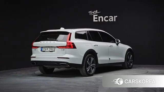 Volvo V60 Cross-Country 2nd Generation id 3454072 из Кореи 12