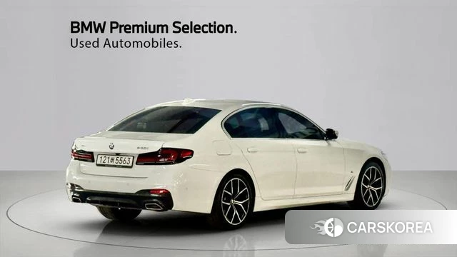 BMW 5 Series (G30) id 4506332 из Кореи 12