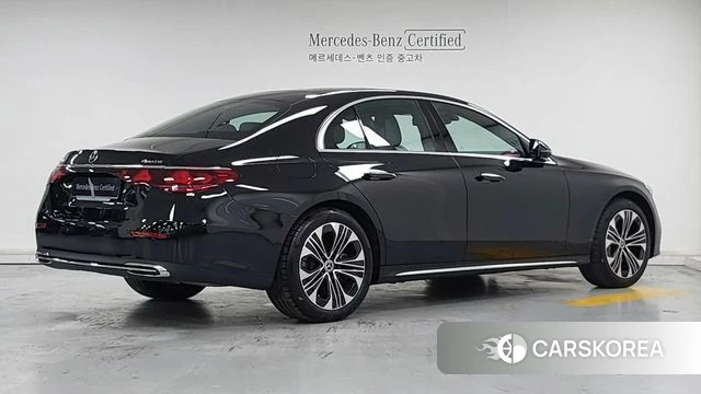 Mercedes-Benz E-Class W214 id 4602174 из Кореи 12