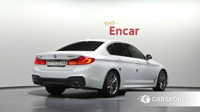 BMW 5 Series (G30) id 4849578 из Кореи 12