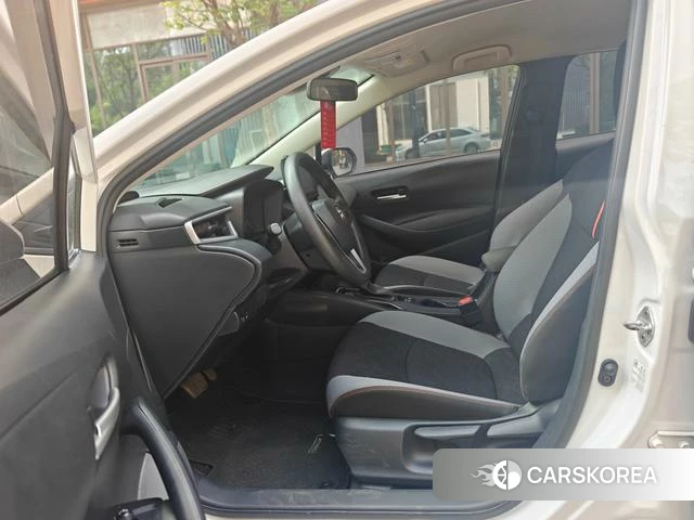 Toyota Corolla 2021 Белый из Китая, фото 2