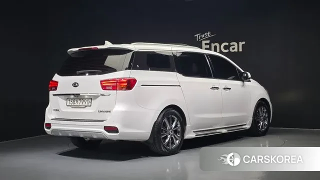 Kia The New Carnival id 3429496 из Кореи 12