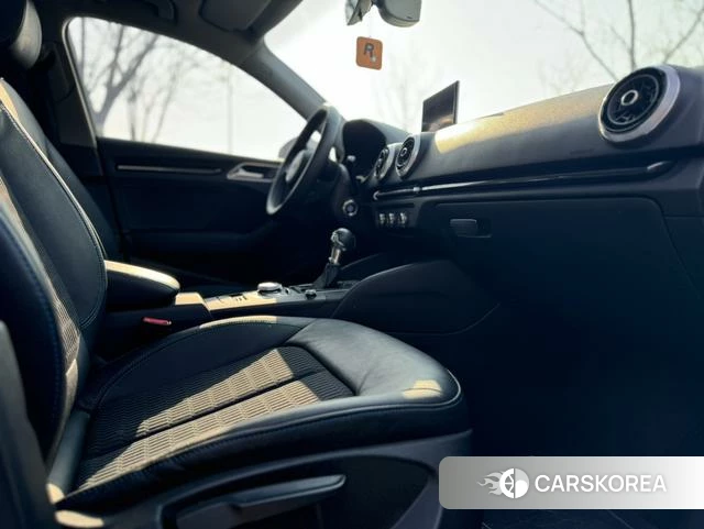 Audi A3 id 4254538 из Китая 12