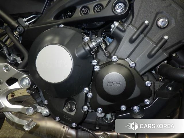 Engine photo