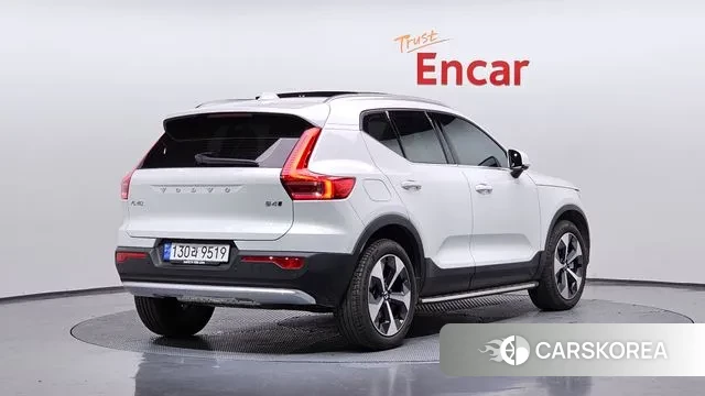 Volvo XC40 id 3347386 из Кореи 12
