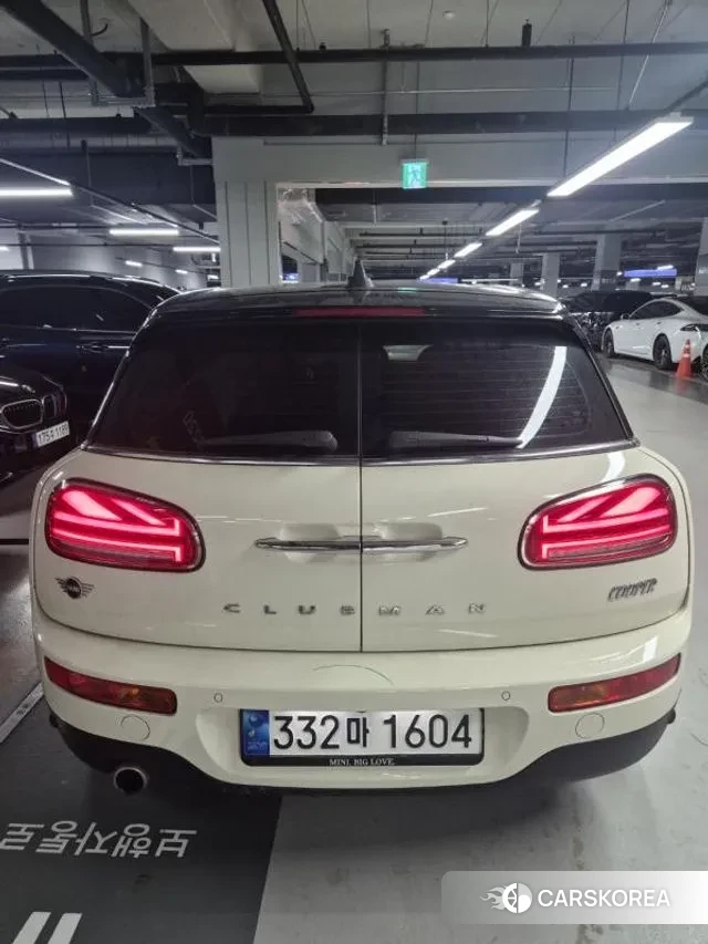 Mini Cooper Clubman 2021 Жемчужный цвет из Кореи, фото 2