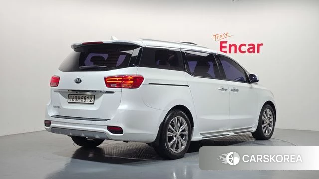 Kia The New Carnival id 4923848 из Кореи 12