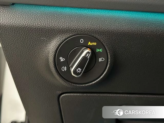 Volkswagen Sagitar id 4255948 из Китая 12