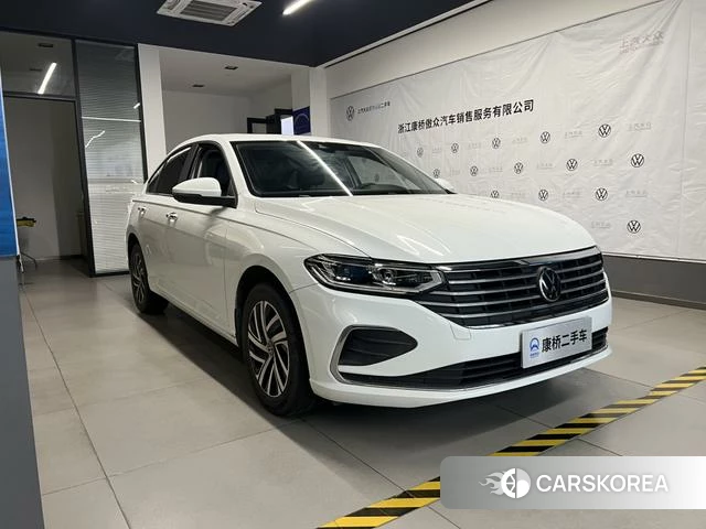 Volkswagen Lavida 2024 Белый из Китая, фото 2