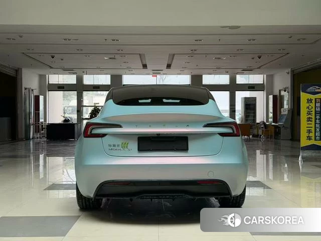 Tesla Model 3 2025 Другой из Китая, фото 2