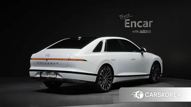 Hyundai Grandeur Hybrid (GN7) id 3963879 из Кореи 12