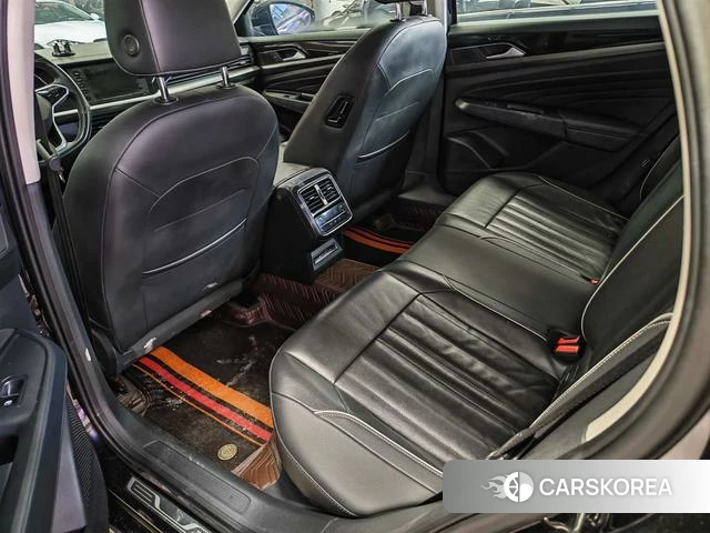 Volkswagen Passat 2023 Черный из Китая, фото 2