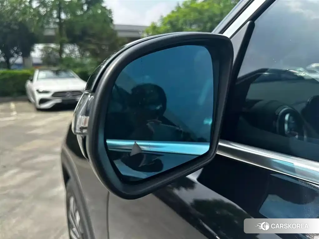Mercedes-Benz GLB id 4559745 из Китая 12