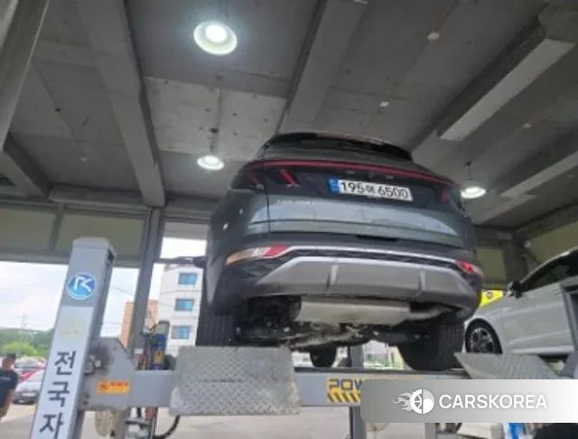 Hyundai Tucson Hybrid (NX4) 2023 Серый из Кореи, фото 2