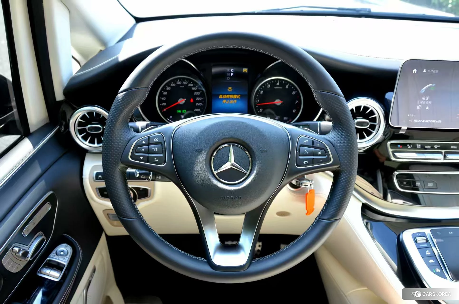 Mercedes-Benz V-class id 4467935 из Китая 12