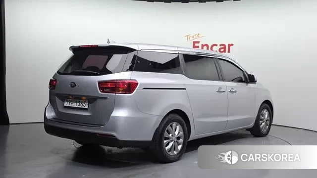 Kia The New Carnival id 3494638 из Кореи 12