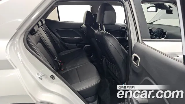 Hyundai Venue id 2675000 из Кореи 12