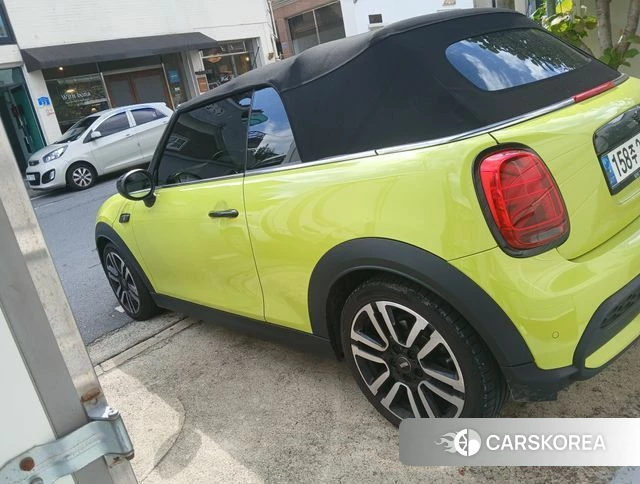 Mini Cooper S Convertible 2023 Светло-зеленый из Кореи, фото 4