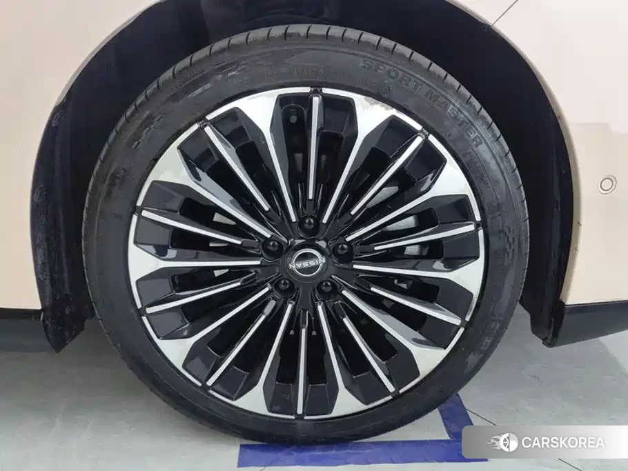 Nissan N7 id 4601116 из Китая 8