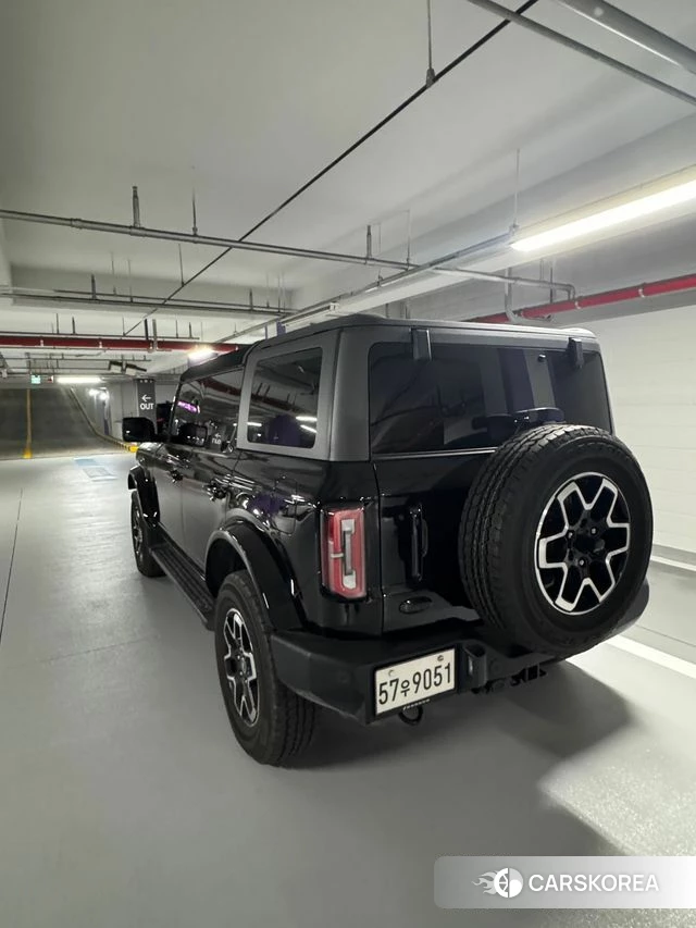 Ford Bronco 6th Generation 2022 Черный из Кореи, фото 2