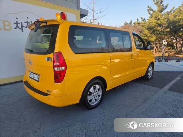 Hyundai The New Grand Starex id 3464957 из Кореи 12