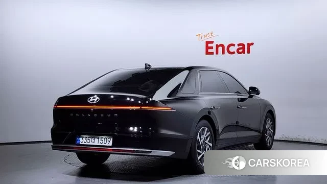 Hyundai Grandeur (GN7) id 3036816 из Кореи 12