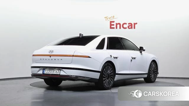 Hyundai Grandeur Hybrid (GN7) id 4194786 из Кореи 12