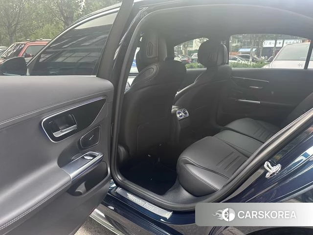 Mercedes-Benz Class C 2025 Зеленый из Китая, фото 5