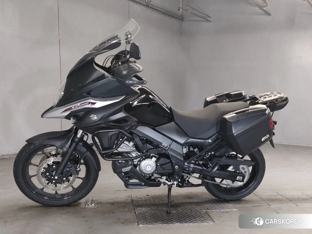 Проданный Suzuki V-STROM 650 DL650 2017 из Японии, фото 2