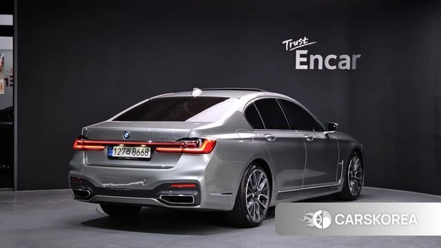 BMW 7 Series (G11) id 3840057 из Кореи 12