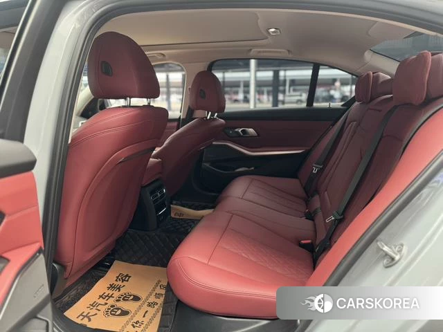 BMW 3 series 2024 Серебристо-серый из Китая, фото 5