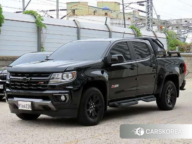 Chevrolet (GM Daewoo) Real New Colorado 2022 Черный из Кореи, фото 2