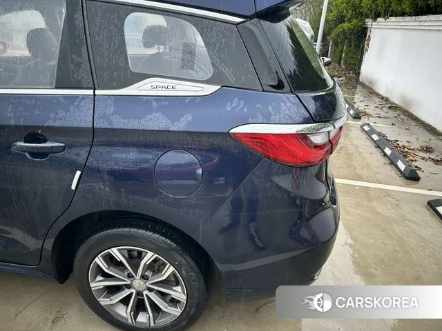 BYD Song MAX id 4240151 из Китая 12
