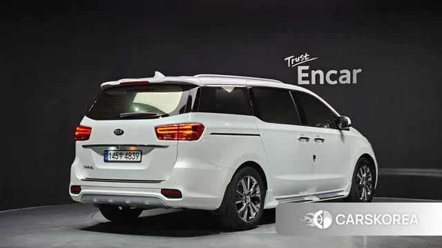 Kia The New Carnival id 3547546 из Кореи 12