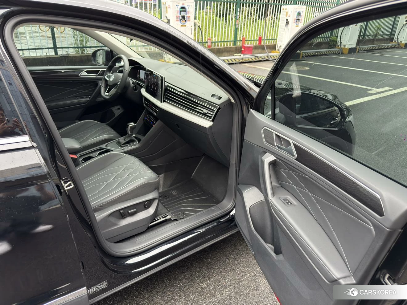 Volkswagen Tiguan L id 4492849 из Китая 7