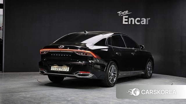 Hyundai The New Grandeur IG id 4187901 из Кореи 12