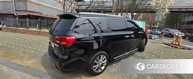 Kia The New Carnival id 3856589 из Кореи 12