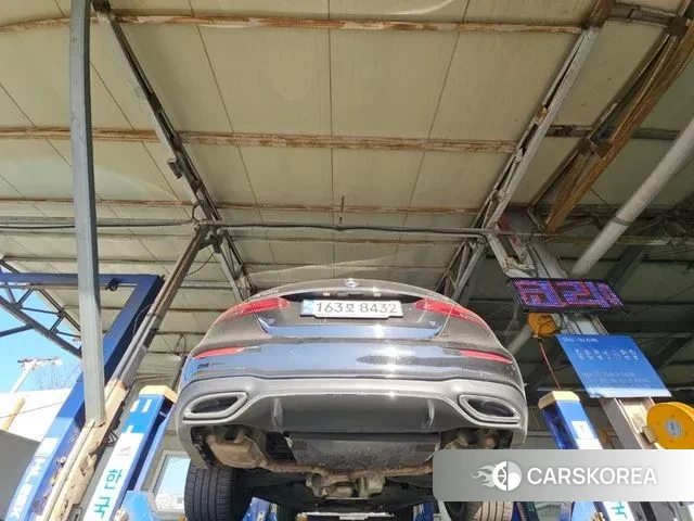 Mercedes-Benz E-Class W213 2022 Черный из Кореи, фото 2