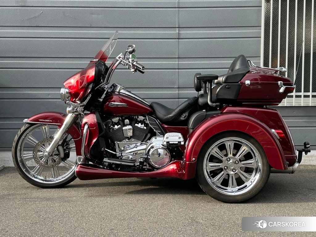 Проданный Harley-Davidson Electra Glide FLHTCU1740 2016 из Японии