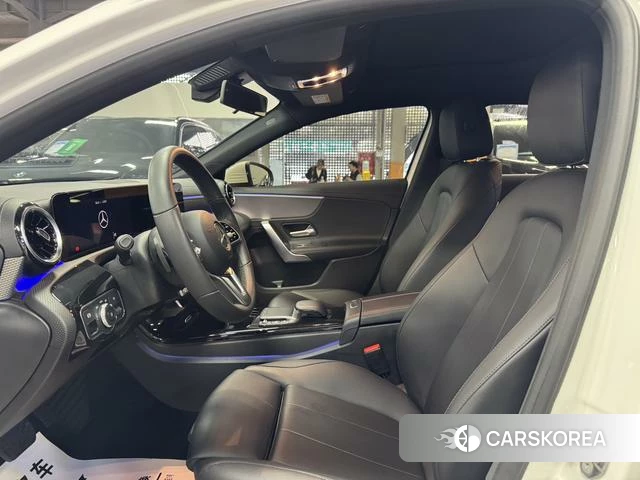 Mercedes-Benz Class A 2021 Белый из Китая, фото 5