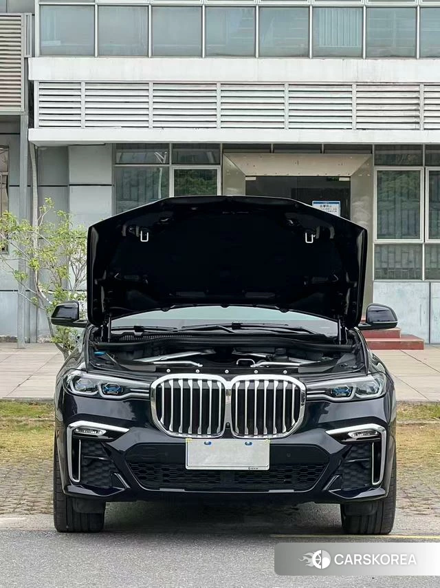 BMW X7 id 4290888 из Китая 12