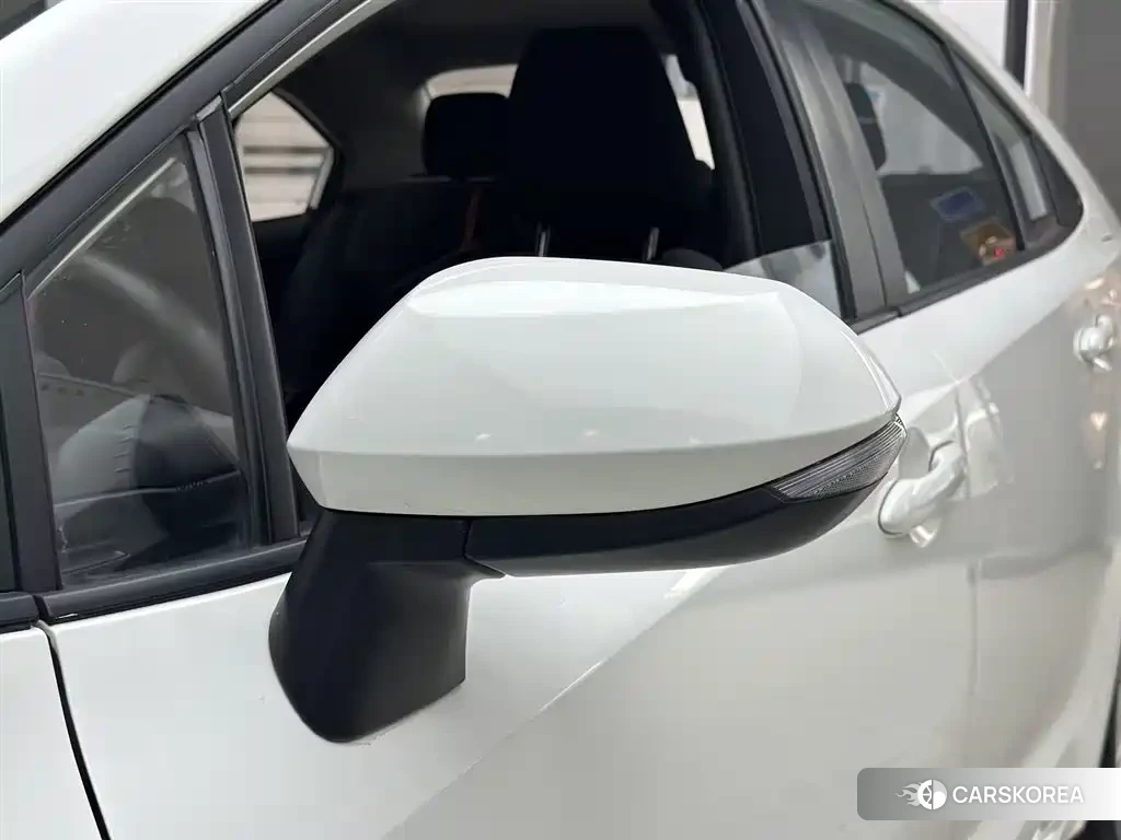Toyota Corolla id 4654617 из Китая 9