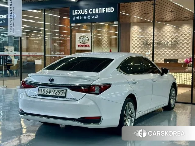 Lexus ES300h 7th generation id 3626054 из Кореи 12